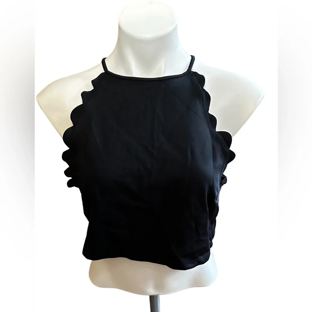 BLACK CROP TOP| scallop sides H&M - Picture 1 of 6
